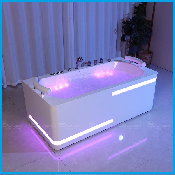 Bồn tắm Govern K-1769