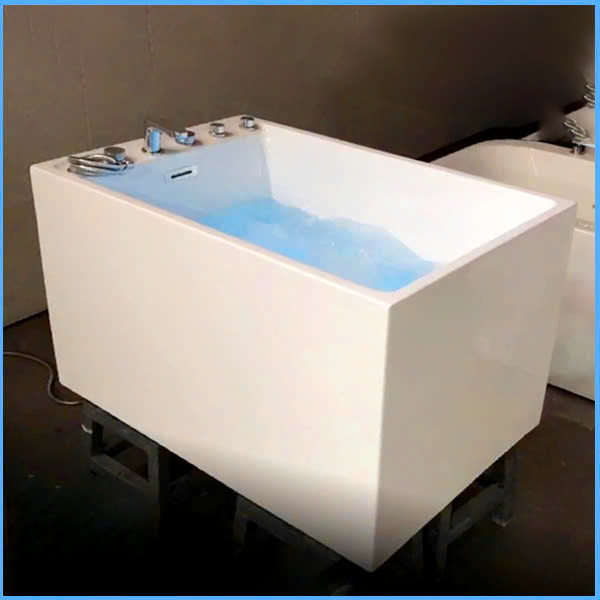 Bồn tắm Ares AR2033-120F