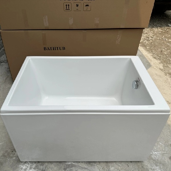 Bồn tắm Ares AR4131
