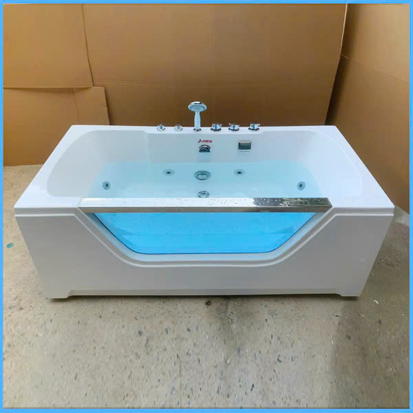 Bồn tắm Ares AR4153M