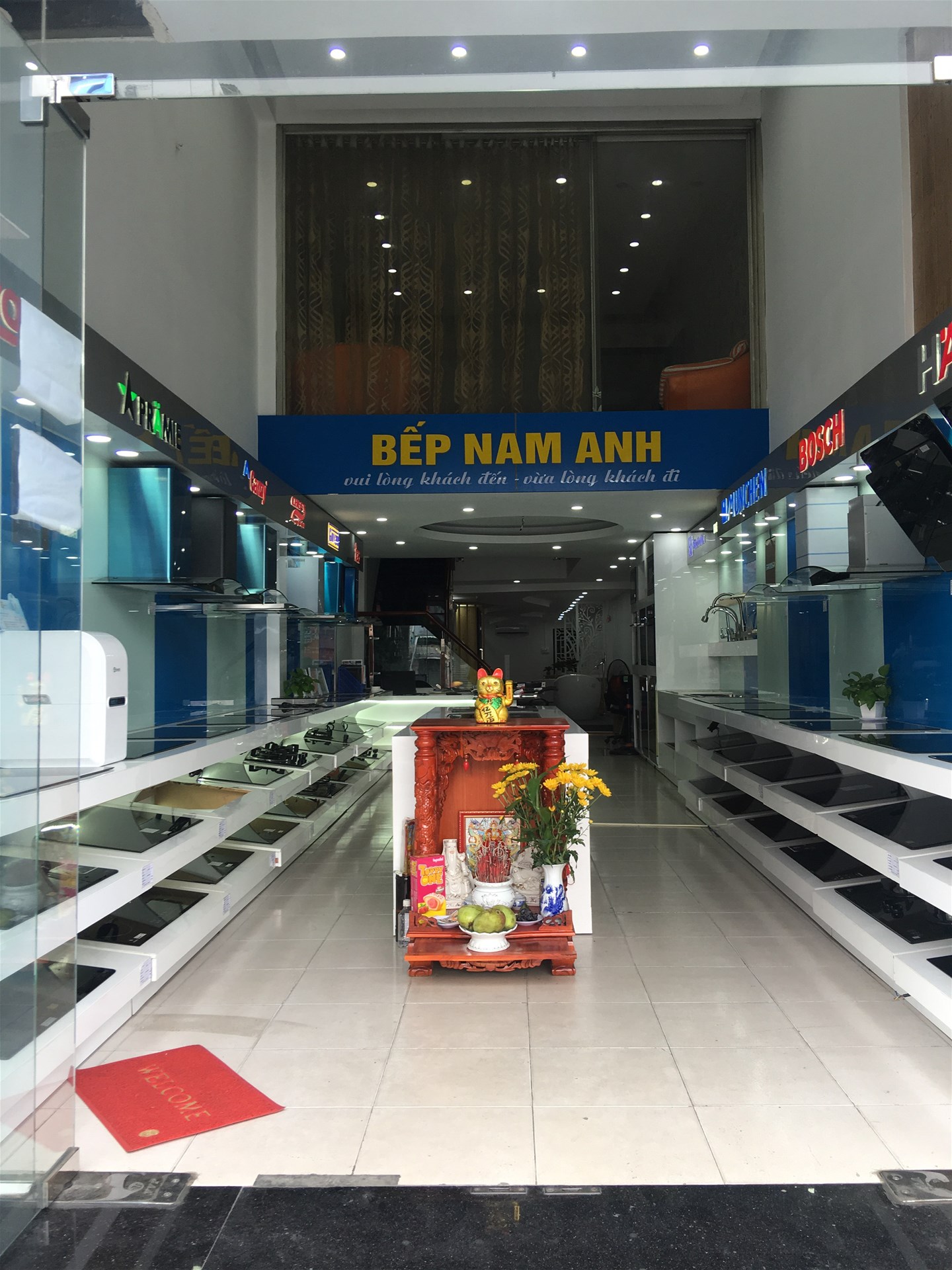 BEP-NAM-ANH-dia-chi-ban-may-xong-hoi-gia-re-chinh-hang-uy-tin-cho-gia-dinh-spa-gym