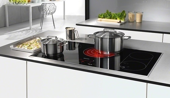 Cua-hang-ban-bep-dien-tu-gia-re-nhat-thi-truong-ha-noi