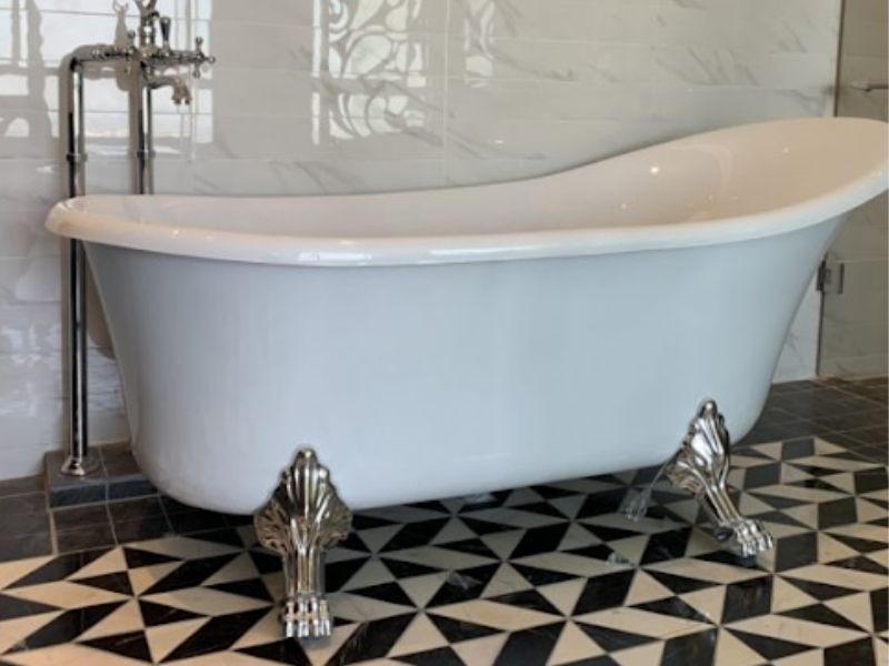 bồn tắm rồng châu á