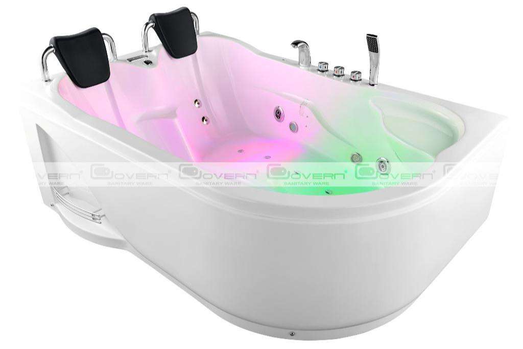 Bồn tắm massage govern 8330