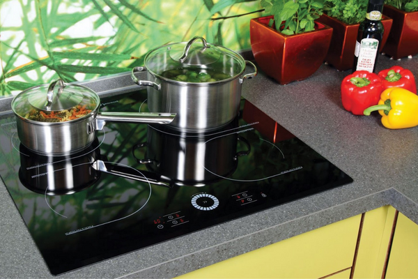 Mẫu bếp từ Arber bốn vùng nấu sở hữu thiết kế sang trọng