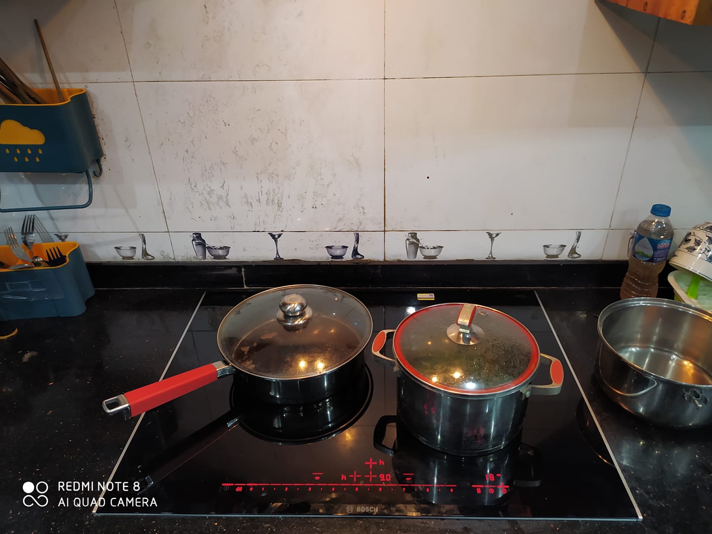 bep-tu-bosch-chinh-hang-duoc-ua-chuong-va-lap-dat-pho-bien-tai-ha-noi