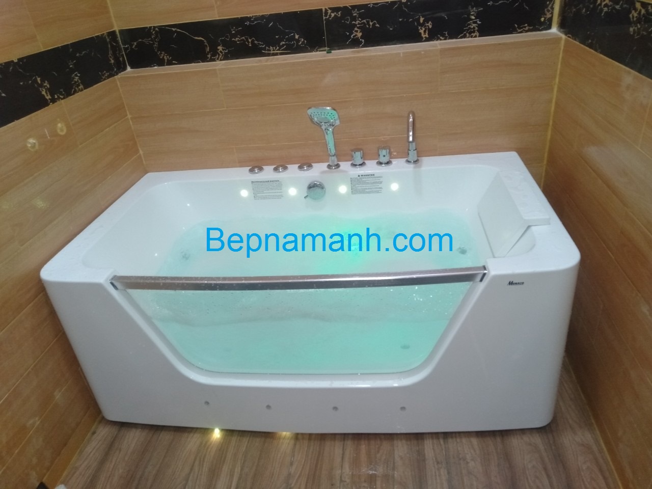 bon-tam-nam-massage-monaco-mc-2018-tot-ban-chay-nhat