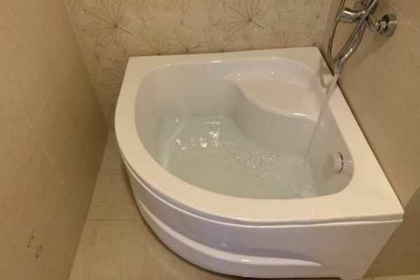 Bồn tắm 1200x1200