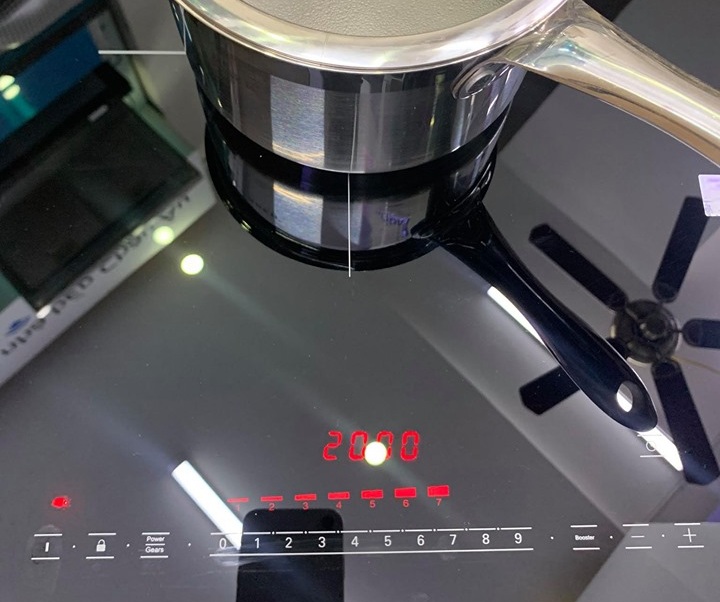 Tính năng bếp từ Canzy CZ 688CQ