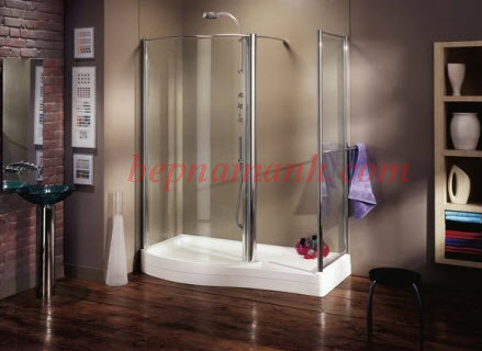 Địa chỉ cung cấp bồn tắm đứng massage cao cấp